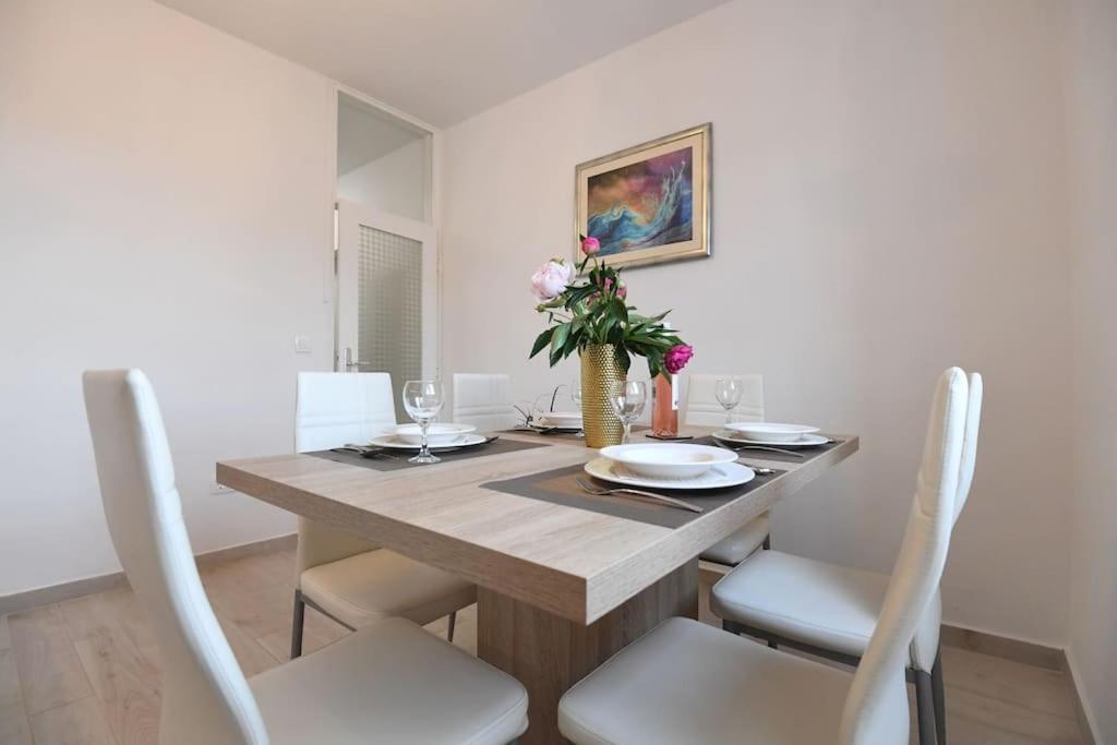 Apartman Ilijana Задар Экстерьер фото
